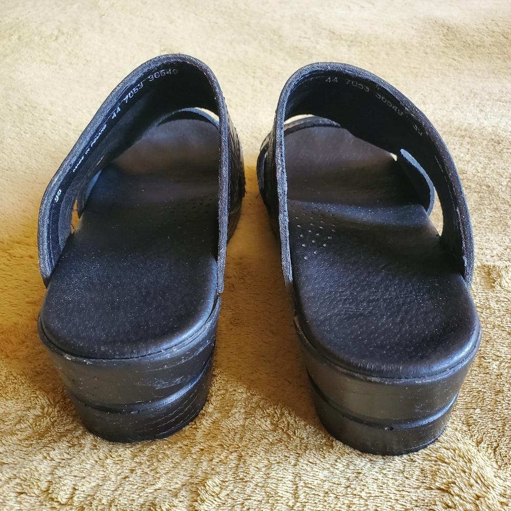 Dansko Sandals - Picture 4 of 6